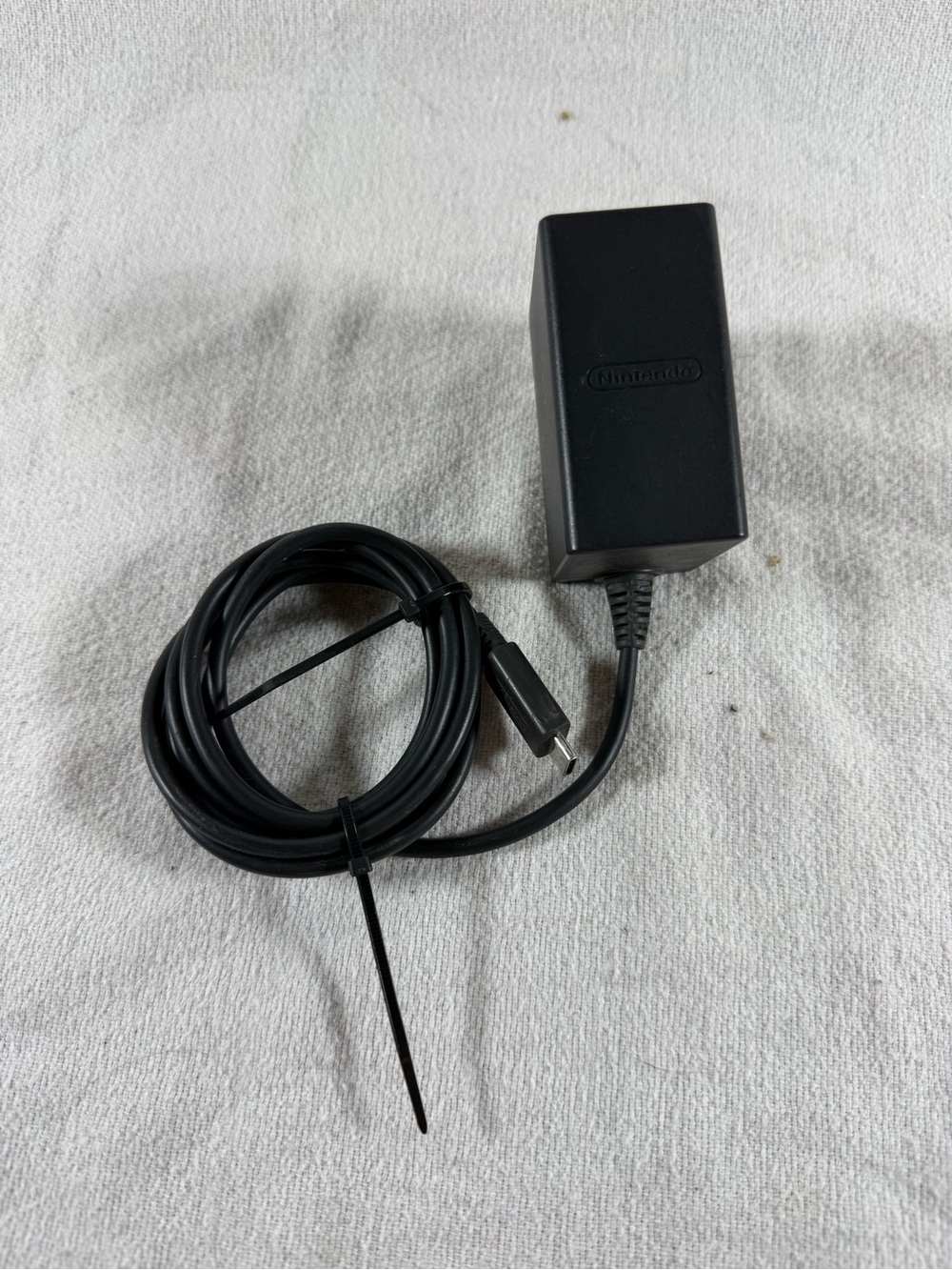 Nintendo Black AC Power Adapter Supply HAC-002 Charger